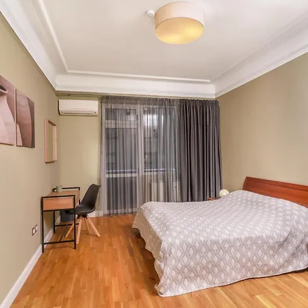 Stunning Luxury 3 Bedroom In The Heart Of Town * Sofia